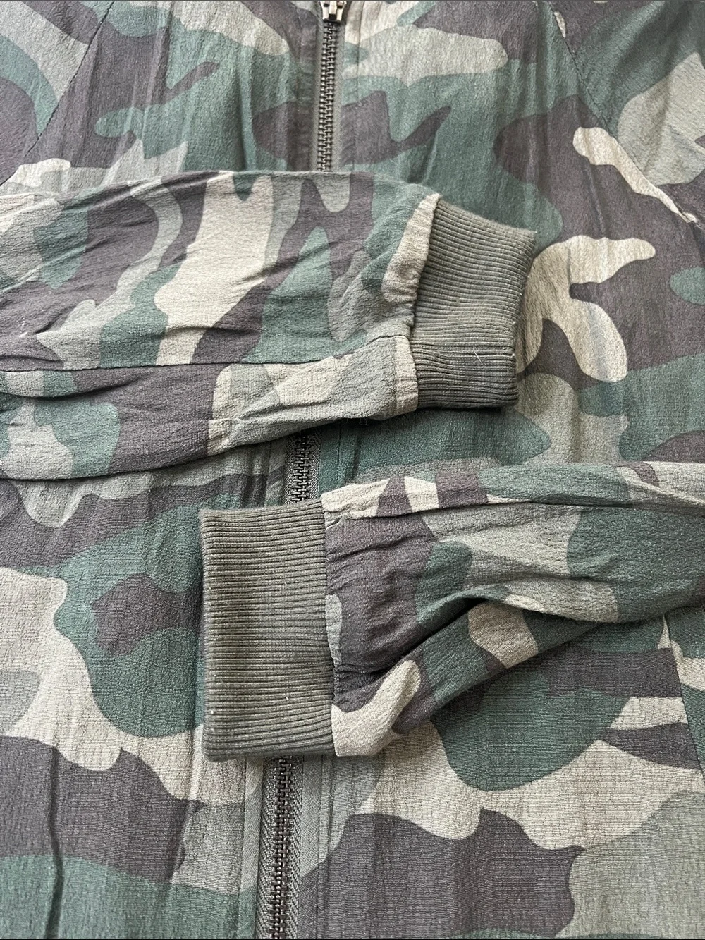 BB Dakota Camo Bomber Jacket Green Size Small